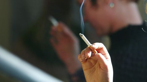 Ebaviisakat suitsetajat kirunud pärnaka postitus ajas netirahva segadusse