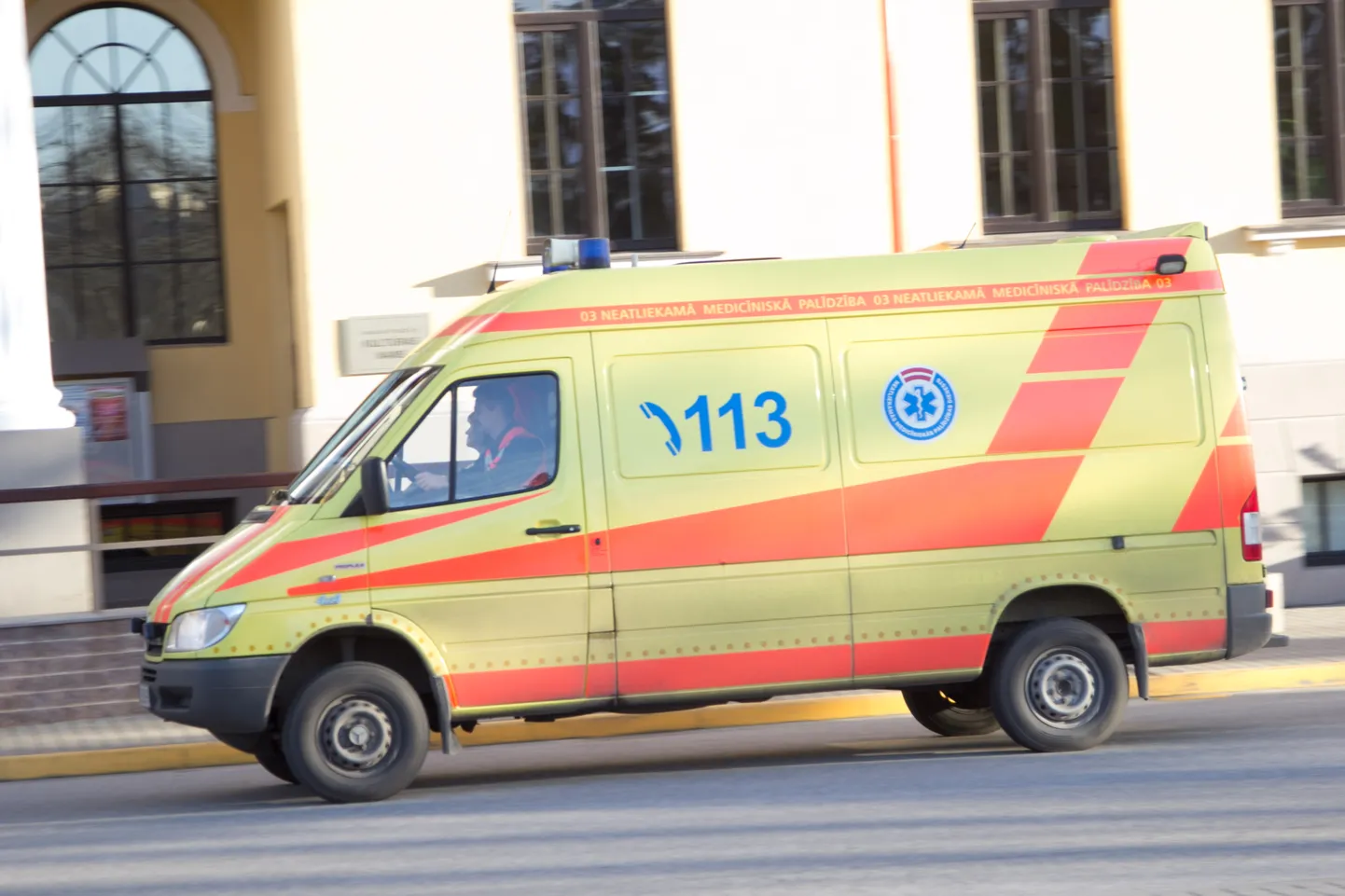 Läti kiirabiautodel tuleb tihti sõita Valka ja Valmiera vahet. Foto on illustratiivne.
