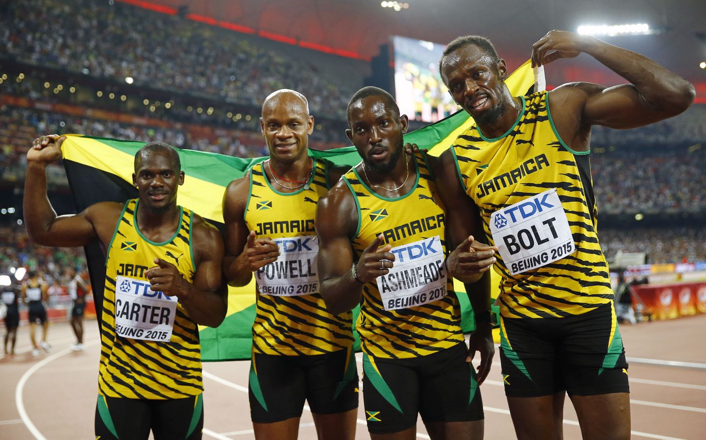 Jamaika teatenelik jäi Nesta Carteri (vasakul) dopingupatu tõttu olümpiakullata.