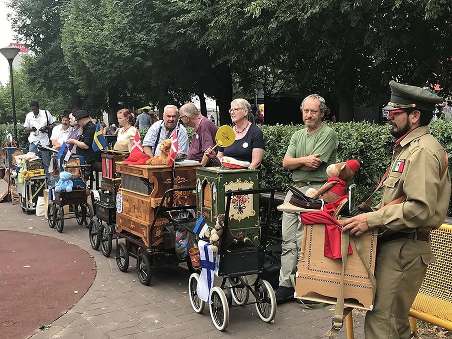 Väntorelimängijad Tartus mullustel suvepäevadel.