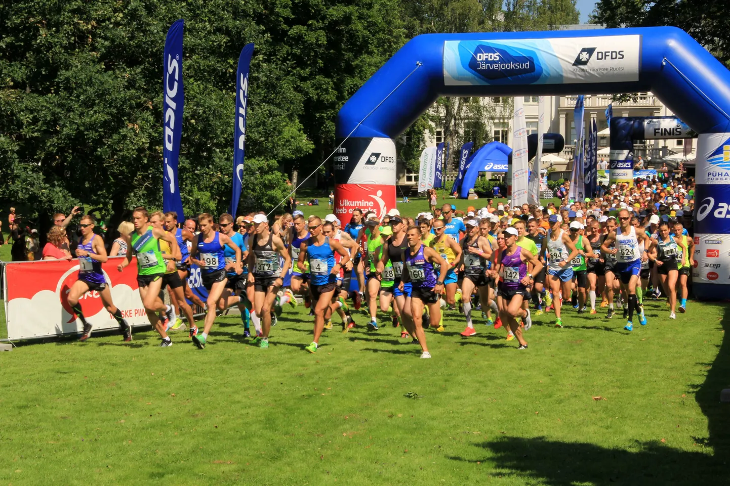 Ultrajooksjad suudavad päevas läbida pea 200 kilomeetrit.
