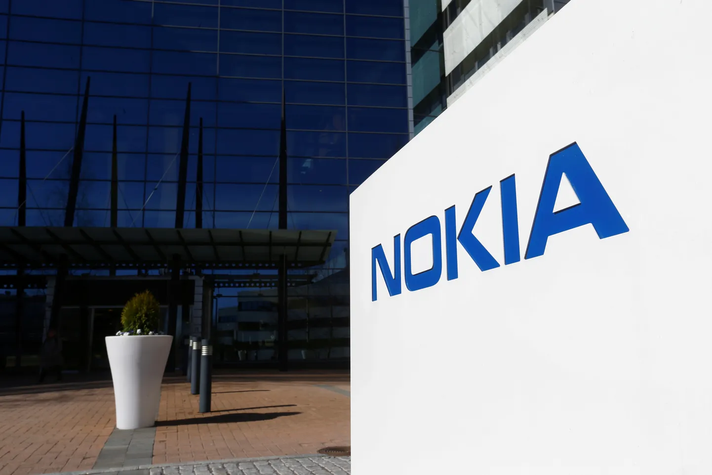 Nokia logo peakorteris Espoos (Helsingi).